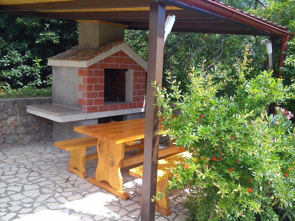 Apartment Tomislav Senj  Esterno foto